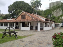 FRANCIS NORDEMANN ARCHITECTE/URBANISTE